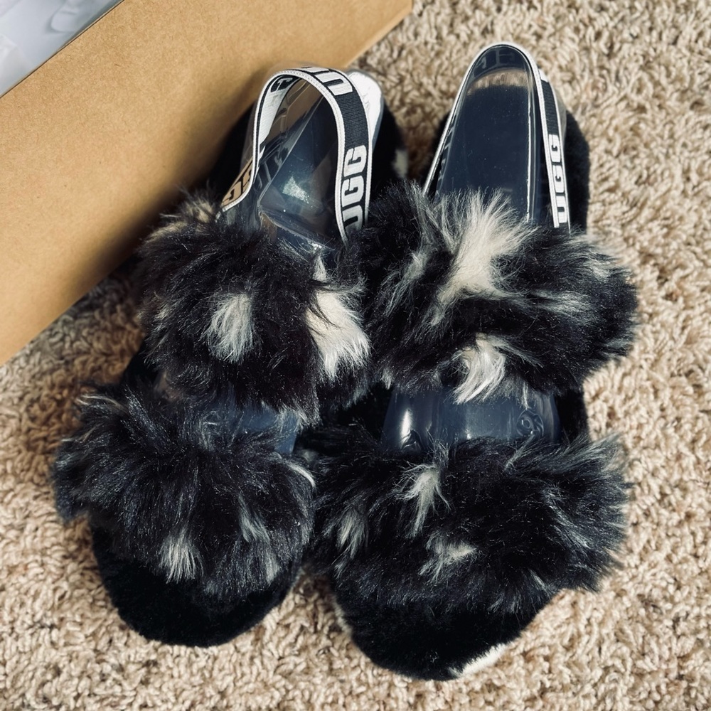 Ugg Fluff Yeah Slippers Black and White Neutral Fuzzy Sandal Slippers Size 8 - Picture 16 of 16